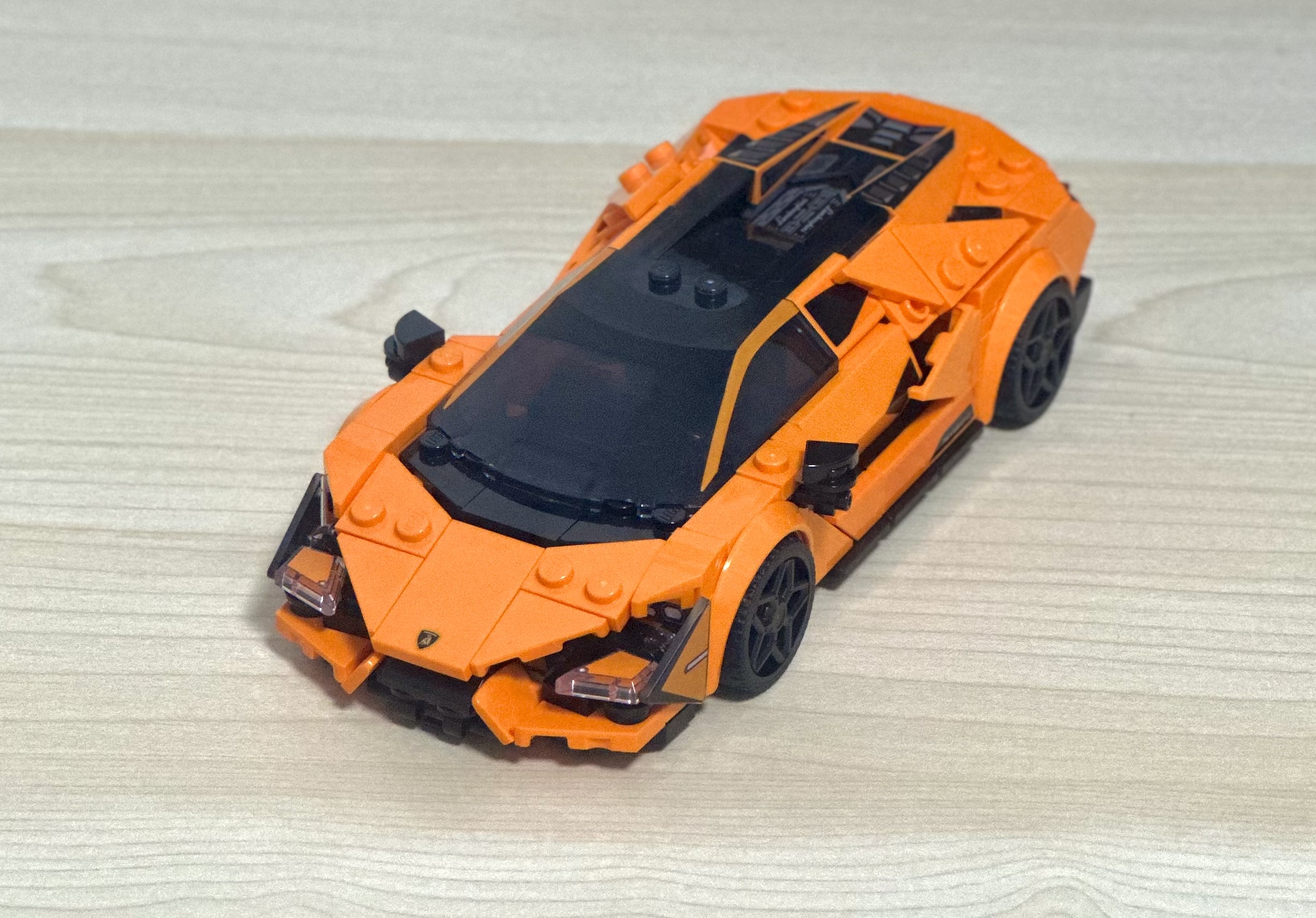 Lamborghini Revuelto